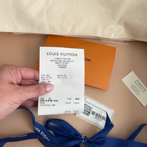 Louis Vuitton Neverfull PM with ORIGINAL BOX, BAG, DUST-BAG, RIBBON & RECEIPT. - Picture 15 of 16